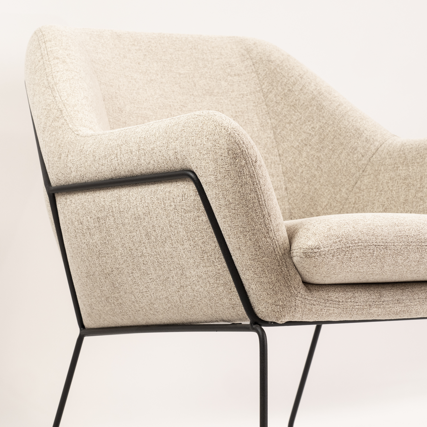 Oliver Armchair