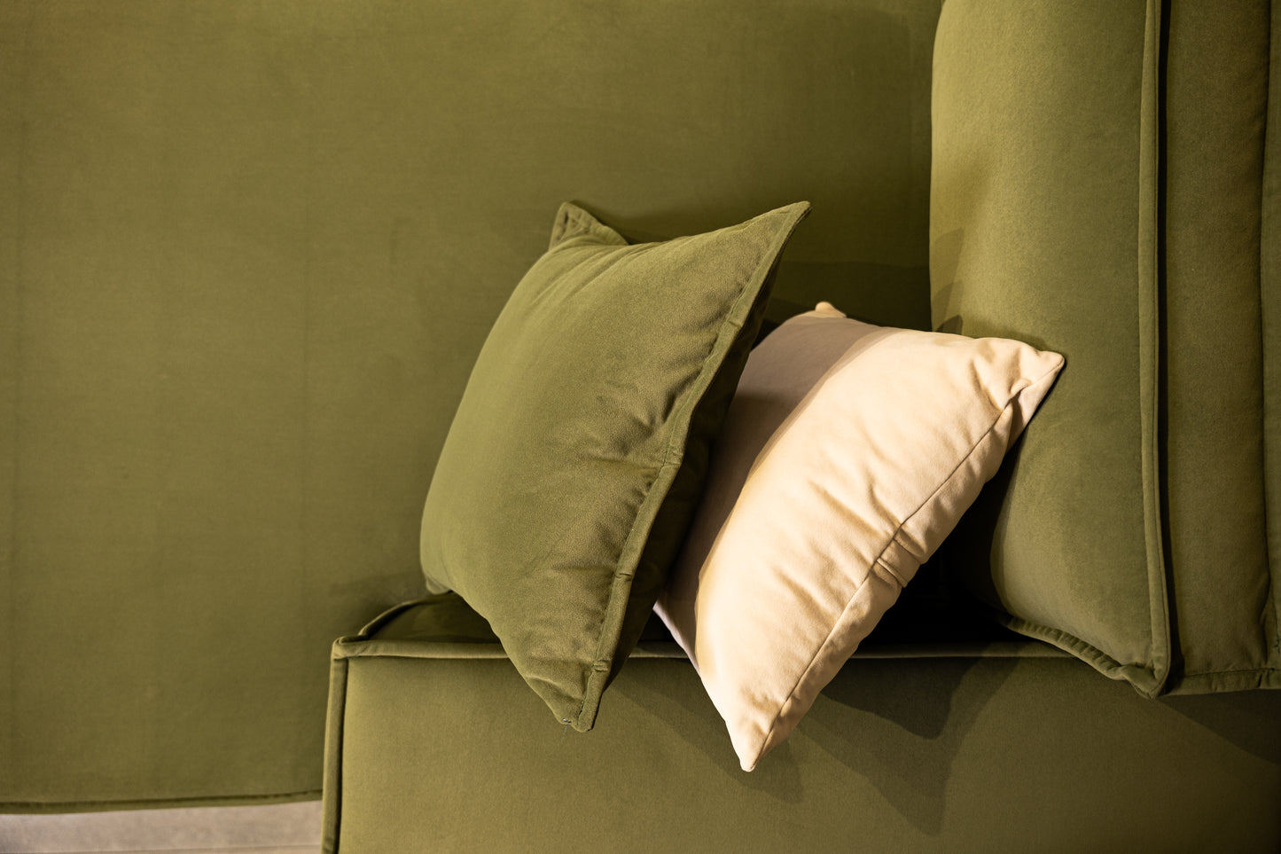 Hans Corner Sofa Bed